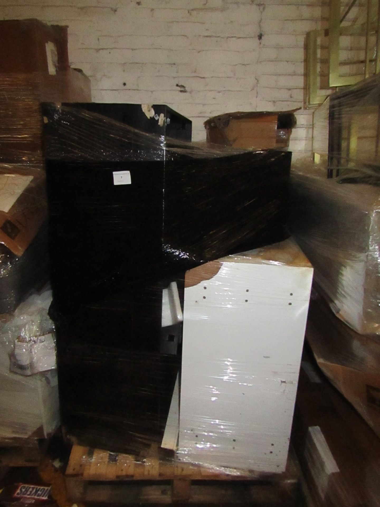 | 1x | PALLET OF SWOON B.E.R AND AWAITING PARTS FURNITURE ITEMS WHICH COULD INCLUDE ANYTHING FROM