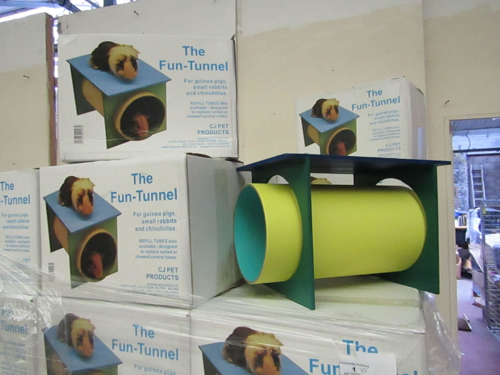 | 8X | CJ PET PRODUCTS FUN TUNNEL FOR GUINEA PIGS, SMALL RABBITS AND CHINCHILLAS | NEW AND BOXED |