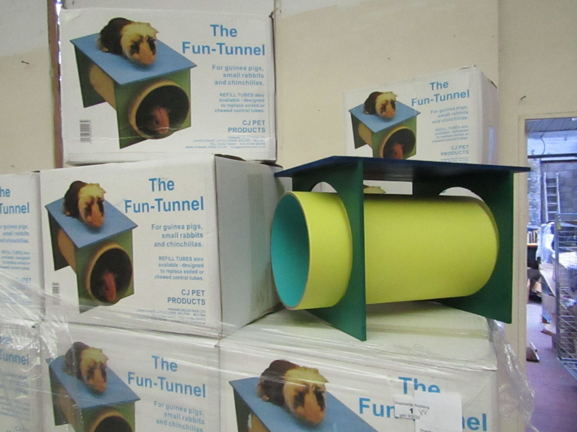 | 8X | CJ PET PRODUCTS FUN TUNNEL FOR GUINEA PIGS, SMALL RABBITS AND CHINCHILLAS | NEW AND BOXED |