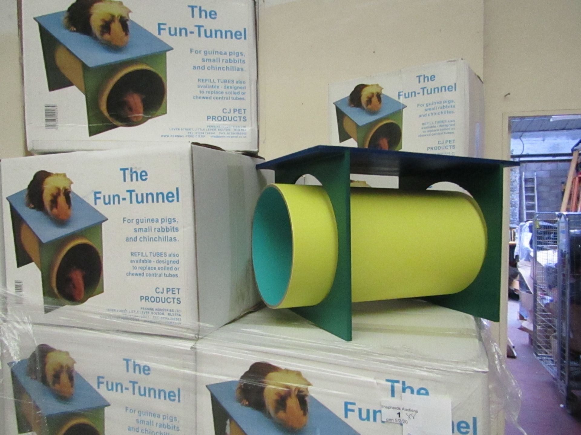 | 8X | CJ PET PRODUCTS FUN TUNNEL FOR GUINEA PIGS, SMALL RABBITS AND CHINCHILLAS | NEW AND BOXED |