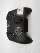 XBOX One Razer Wolverine Ultimate controller, untested. RRP £159.99