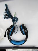 Gaming headphones, untested.