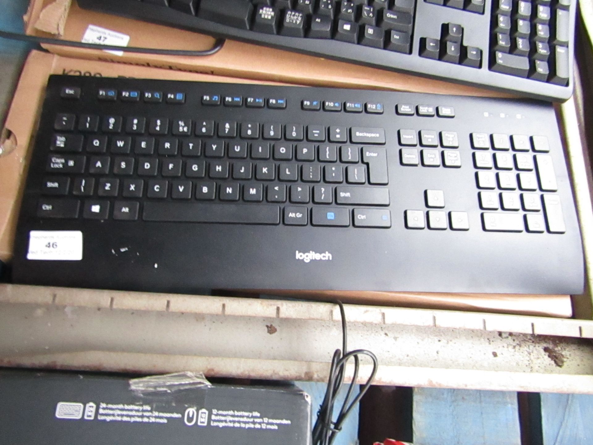 Logitech keyboard, untested and boxed.