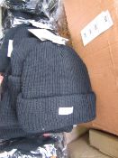 6x 3M Thinsulated Fleece Lined Beanies, one size, new with tags.