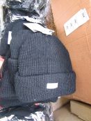 6x 3M Thinsulated Fleece Lined Beanies, one size, new with tags.