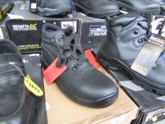 Centek Black Steel Toe Cap Boot size 8 new & boxed