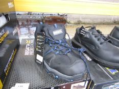 Regatta Professional Riverbeck safety steel toe-cap trainer, size 9, new and boxed.