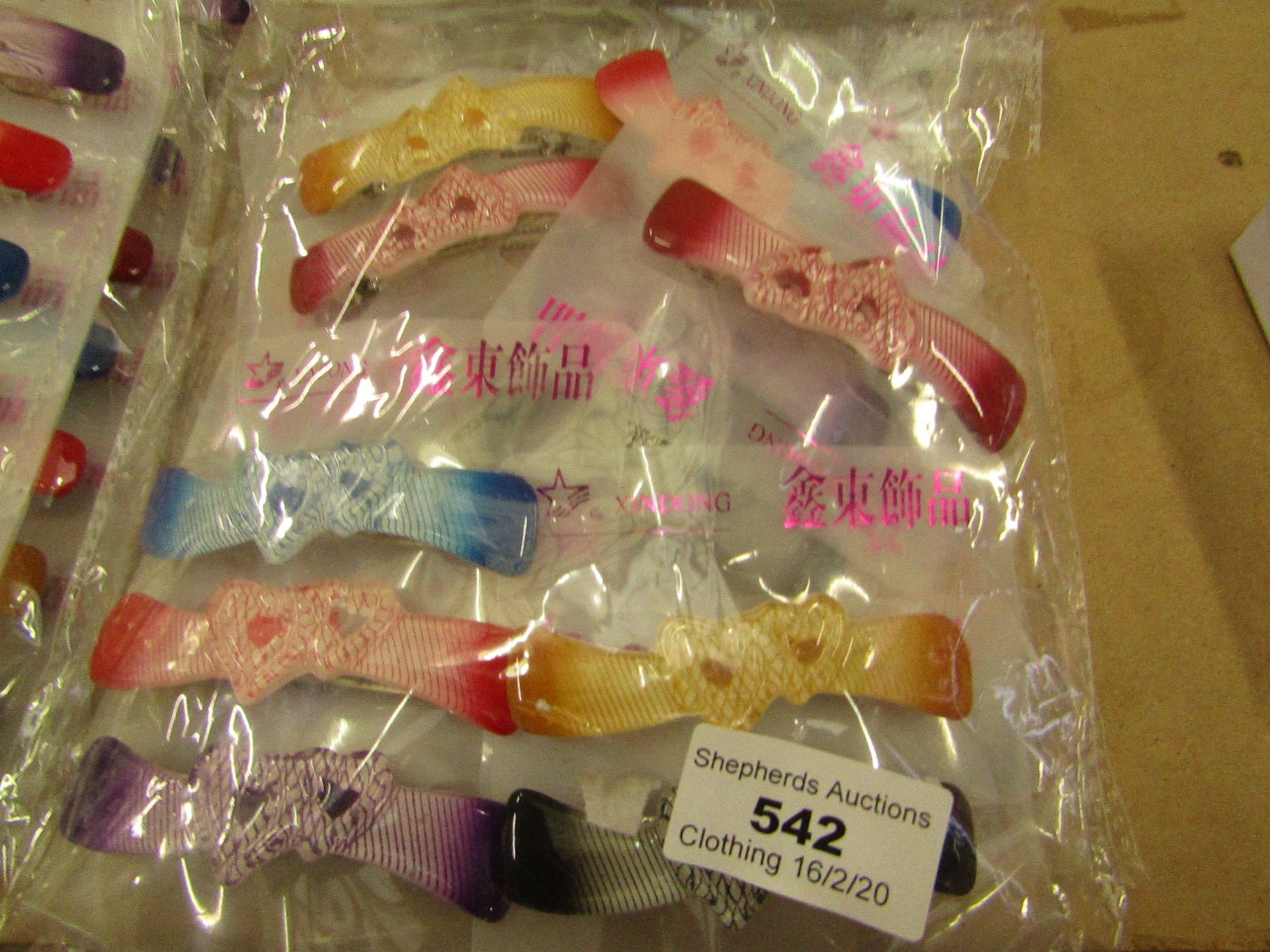 2 x packs of 12 per pack Decorative Hair Clips, RRP £1.99 each new & packaged