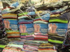 12 X Pairs of Mens Design Socks size 6-11 new in packaging