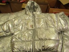 Childs Padded Silver Jacket age 8-9 yrs RRP £30 new in packaging
