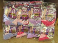 12 x Pairs of Ladies Design Non Elastic Socks size 4-7 new in packaging