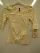 Spanx On Top and In Control Elbow Length Scooped Neck Top size medium RRP £20 new with tag