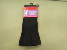 3 x Spanx by Sara Blackely Well Heeled Classic Ribbed Sweater Knee Socks one size RRP £5 each on