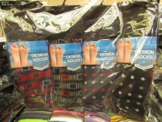 12 X Pairs of Mens Design Socks size 6-11 new in packaging