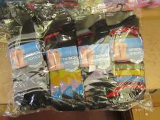 12 x Pairs of Ladies Design Socks size 4-7 new in packaging