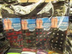 12 X Pairs of Mens Design Socks size 6-11 new in packaging