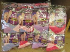 12 x Pairs of Ladies Design Non Elastic Socks size 4-7 new in packaging