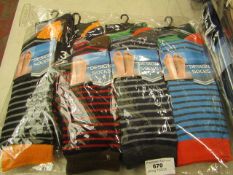 12 X Pairs of Mens Design Socks Size 6-11 new in packaging