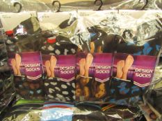 12 X Pairs of Ladies Design Socks size 4-7 new in packaging