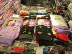 12 X Pairs of Ladies Design Socks size 4-7 new in packaging