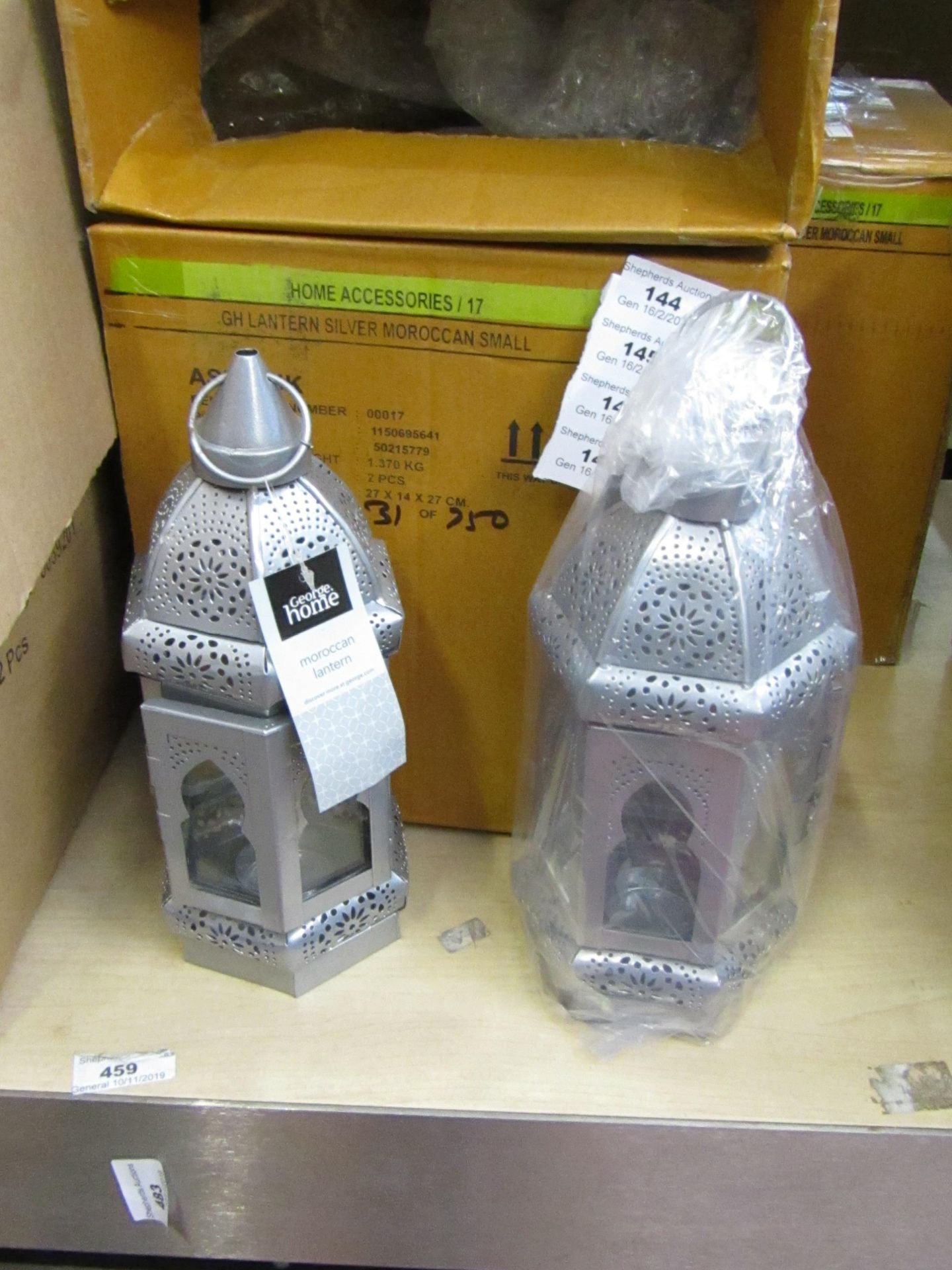 Set of 2 Silver Moroccan Lanterns.Ideal for use with Candles. New & Boxed