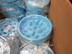 5 x Slow Feeder Dog Bowls. New & Packaged