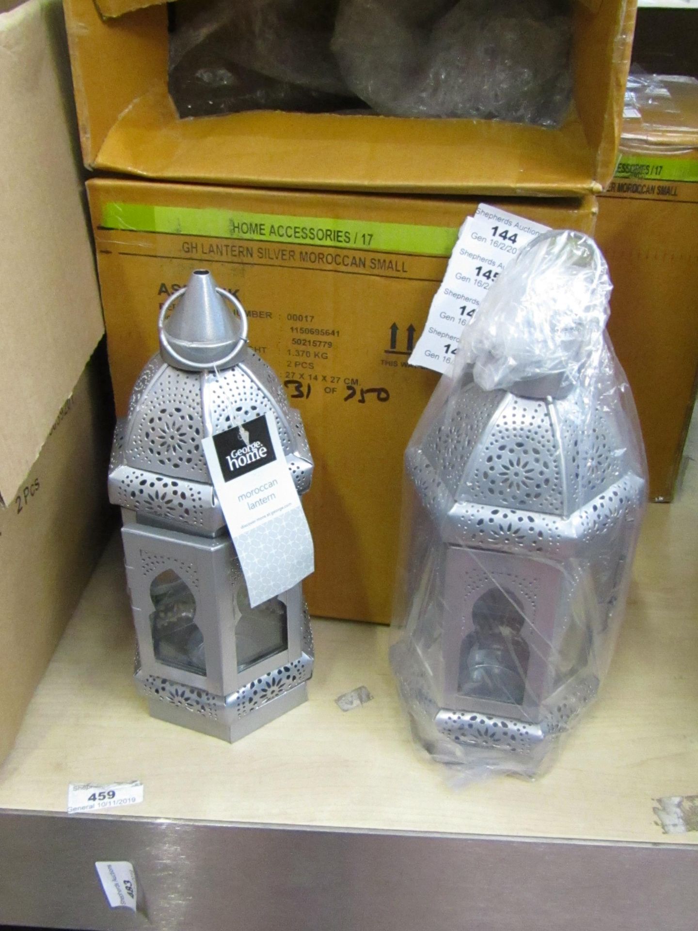 Set of 2 Silver Moroccan Lanterns.Ideal for use with Candles. New & Boxed