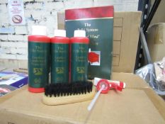 The Pelle System Leather Cleaner sets.Includes Brush, Ink remover,cleaner & Conditioner. New &