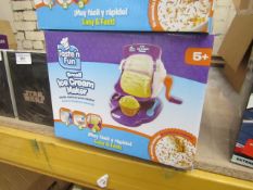 Taste N Fun Small Ice Cream Maker. New & Boxed