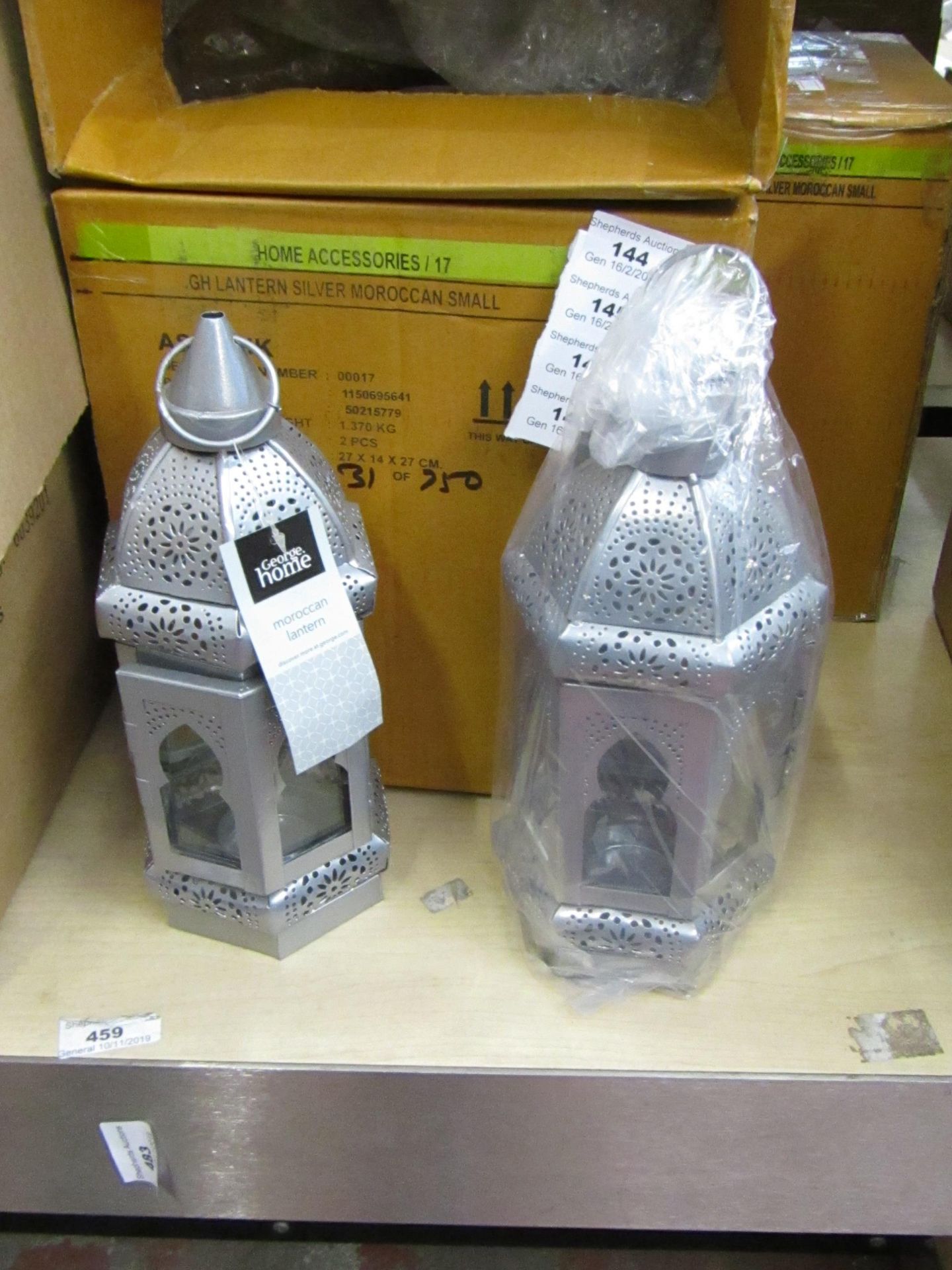 Set of 2 Silver Moroccan Lanterns.Ideal for use with Candles. New & Boxed