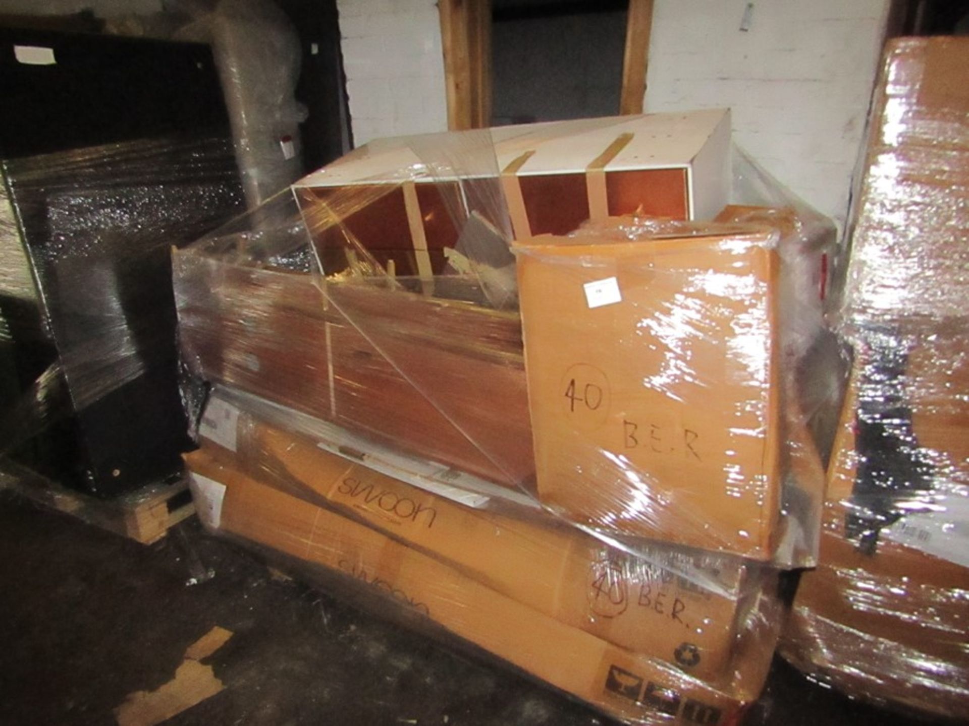 | 8x | PALLETS OF SWOON B.E.R AND AWAITING PARTS FURNITURE ITEMS WHICH COULD INCLUDE ANYTHING FROM - Image 8 of 8