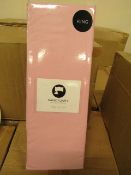 Sanctuary Fitted Sheet With Deep Box Kingsize Blush 100 % Cotton New & Packaged