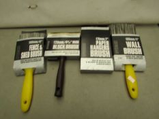 4 x Large paint Brushes. New & packaged
