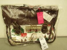 2x Ladies handbag, has a London print on it, new.