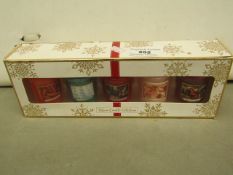 Set of 5 Festive Candles. New & Boxed