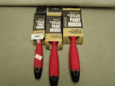 3 x Paint Brushes. Diferent Sizes.New & packaged