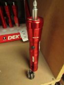 Dekton 6 Super Bright LED Aluminium 3 Way Ratchet Torch with Bits new