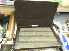 20 x tablet Cases. New & packaged