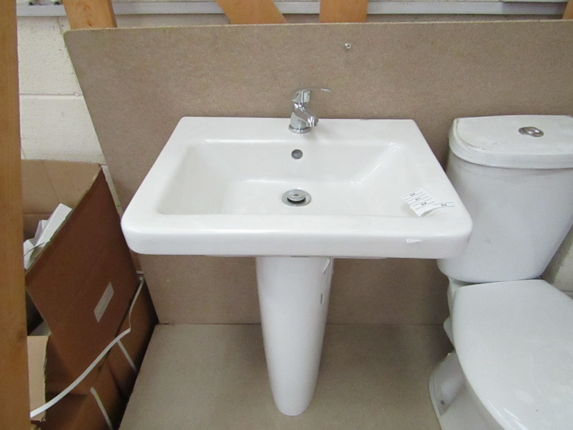 Verso Cloakroom basin set that includes a 550mm sink with full pedestal and a Mono Block Sink tap