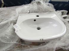 Villeroy and Boch 650mm 1TH basin with overflow, new.