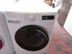 Whirlpool - WWCR 9435/1 - 9Kg 1400rpm 6th sense colours, White - Powers on and spins.