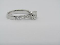 Beautiful1ct Moissanite Stone Engagment Ring set in 18ct White Gold, new.