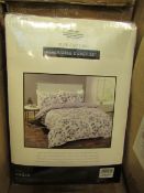 Sanctuary Elissia Purple Reversible Duvet Set Superking 100 % Cotton RRP £79.99 New & Packaged