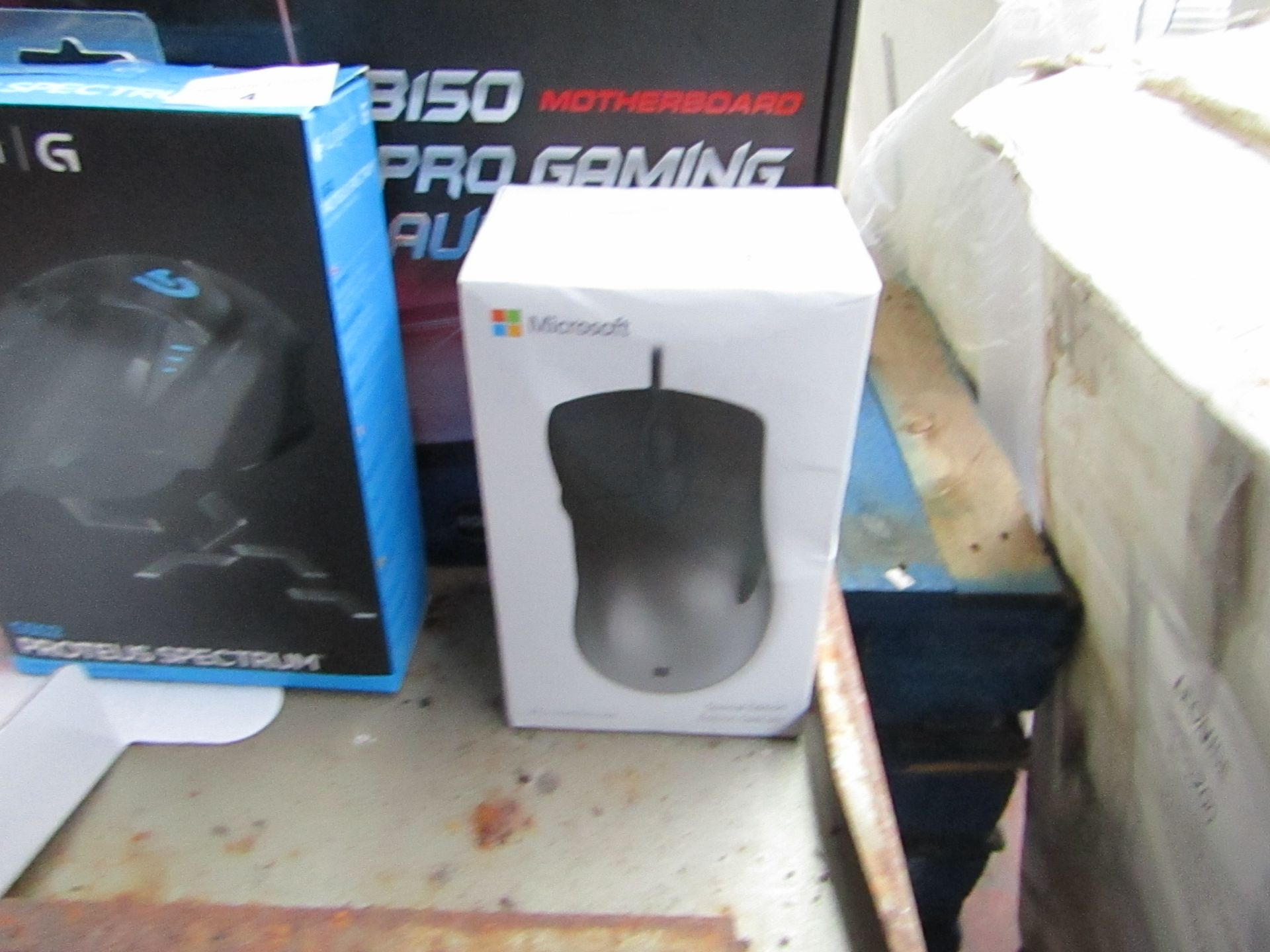 Microsoft Special Edition Pro IntelliMouse, untested and boxed. RRP £60.00