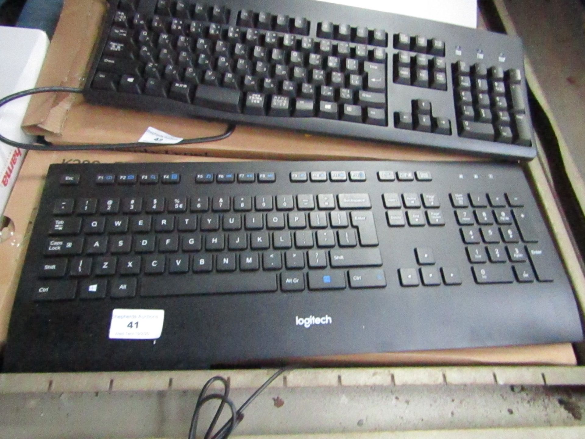 Logitech keyboard, untested and boxed.