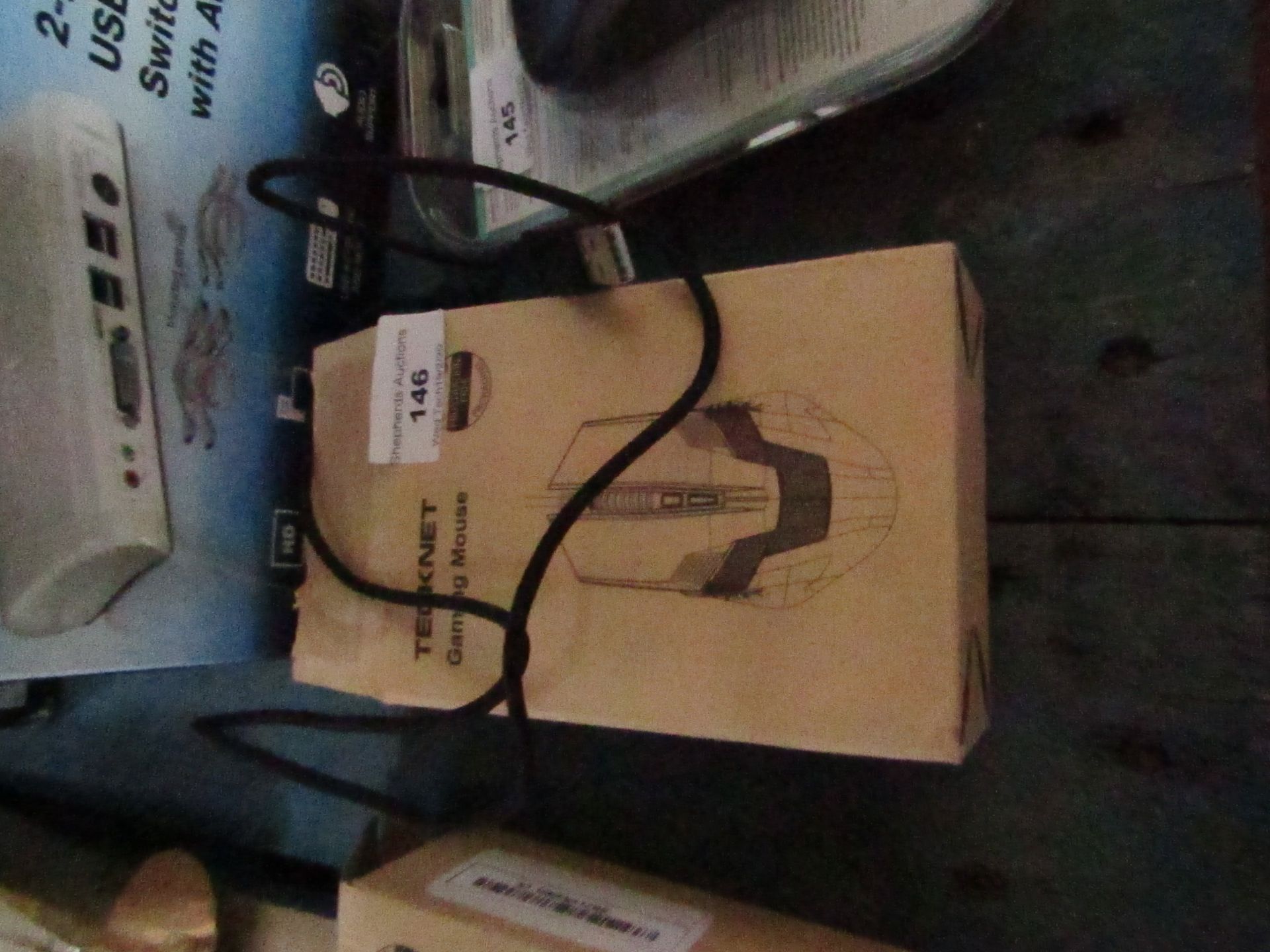 Tecknet gaming mouse, untested and boxed.