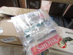 SanDisk 128GB, untested and boxed.