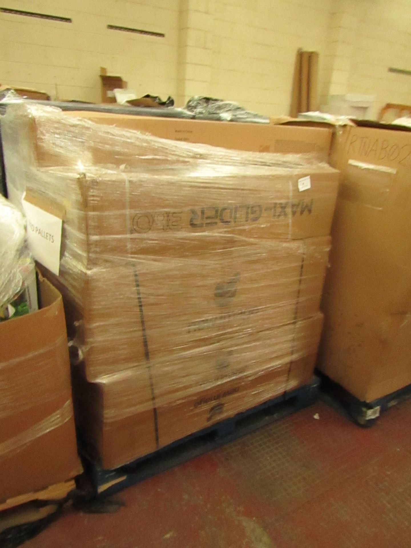 | 15X | THE PALLET INCLUDES MAXI GLIDERS AND AIR FRYERS | BOXED AND UNCHECKED | NO ONLINE RE-