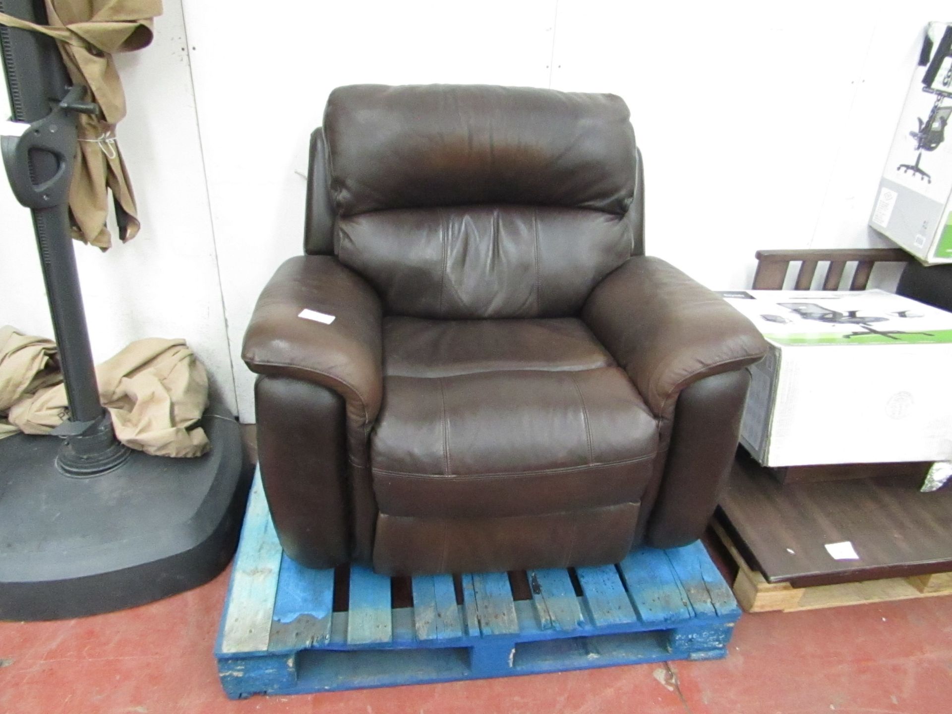 Polaski Manual Reclining armchair, mechanism is working.