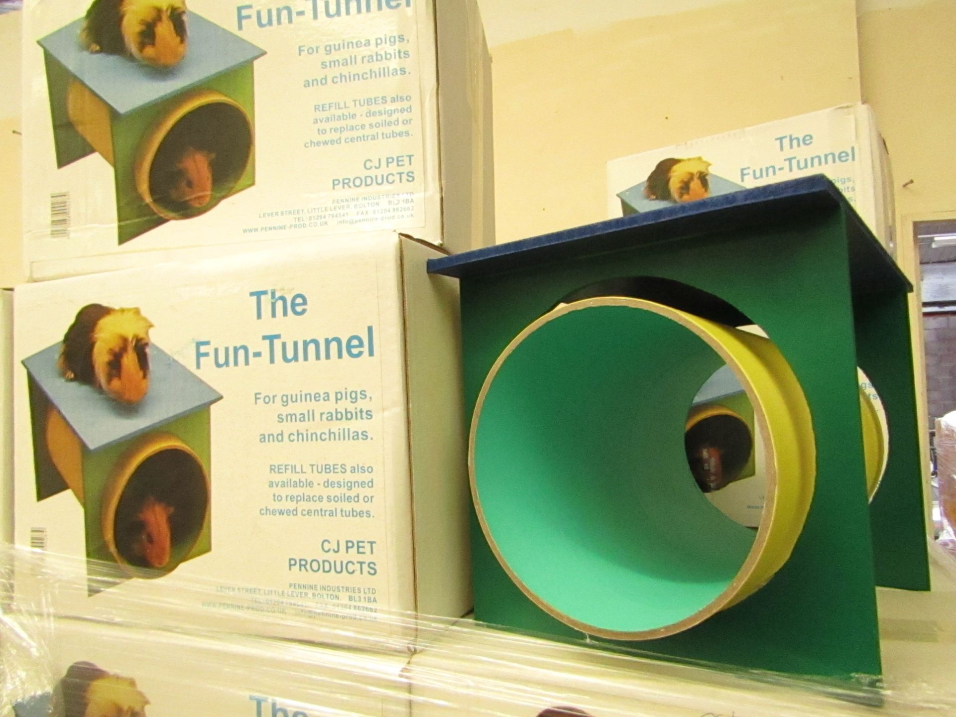 8 x The Fun-Tunnel for Guinea Pigs,Small Rabbits and Chincillas new and boxed.